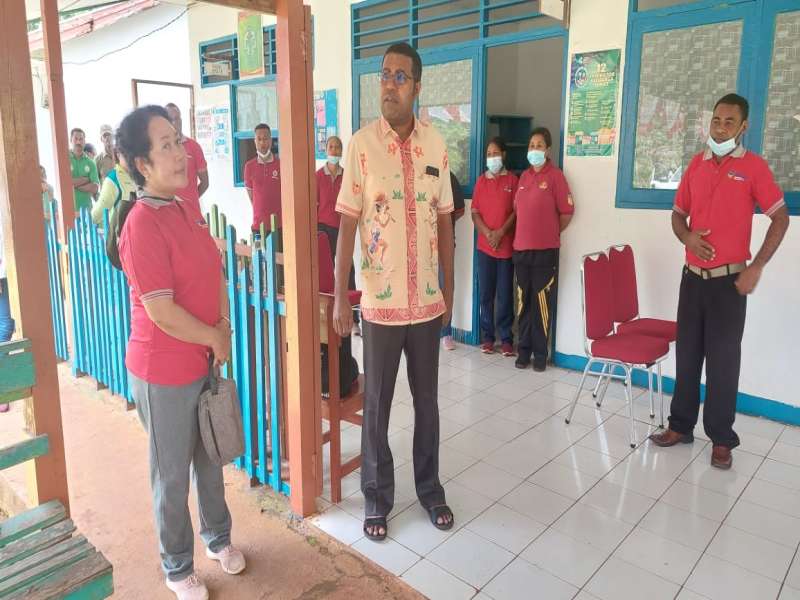 Kunjungan Kerja Bupati Biak Numfor ke Puskesmas Mandori Distrik Bruyadori