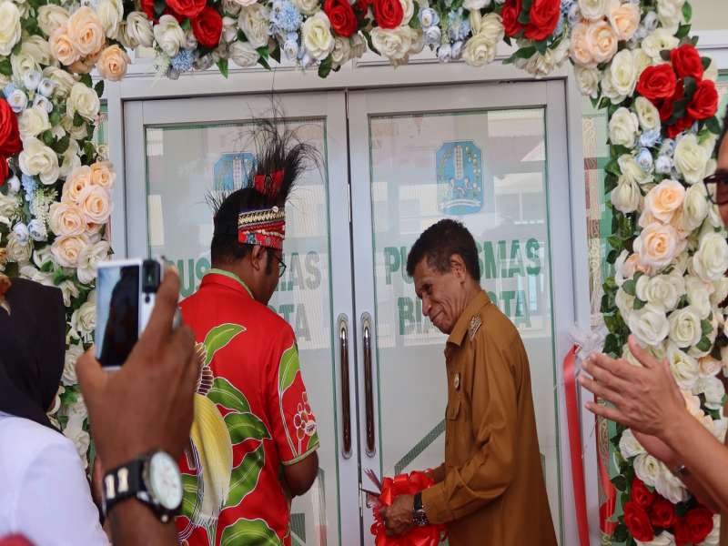 Peresmian 6 Puskesmas di Kabupaten Biak Numfor